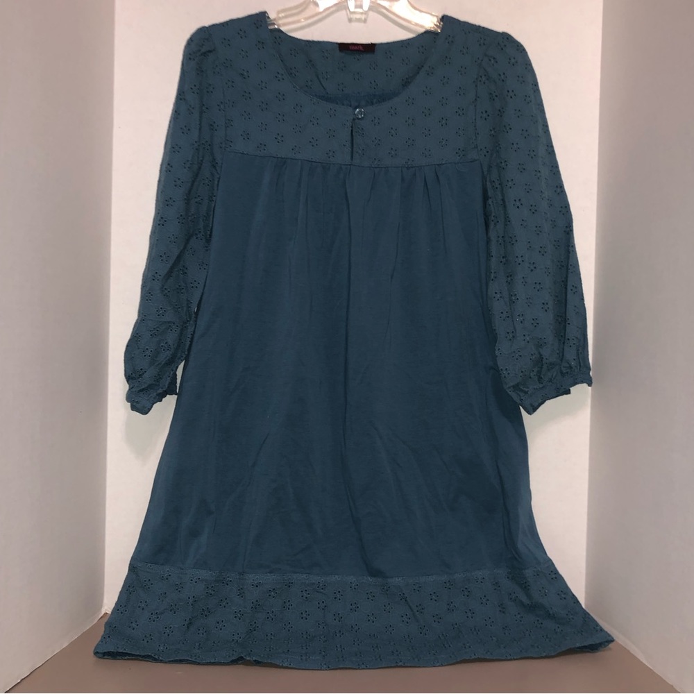 ⭐️NWOT⭐️ Dark Teal Dress with Eyelet Detail